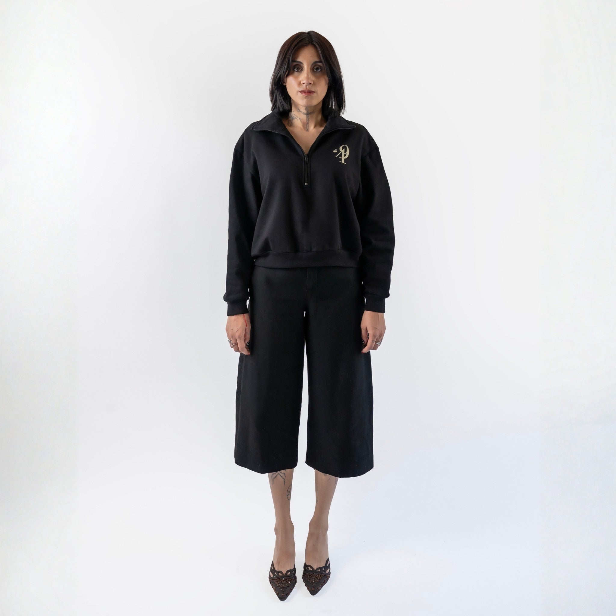 Sudadera Negra 01