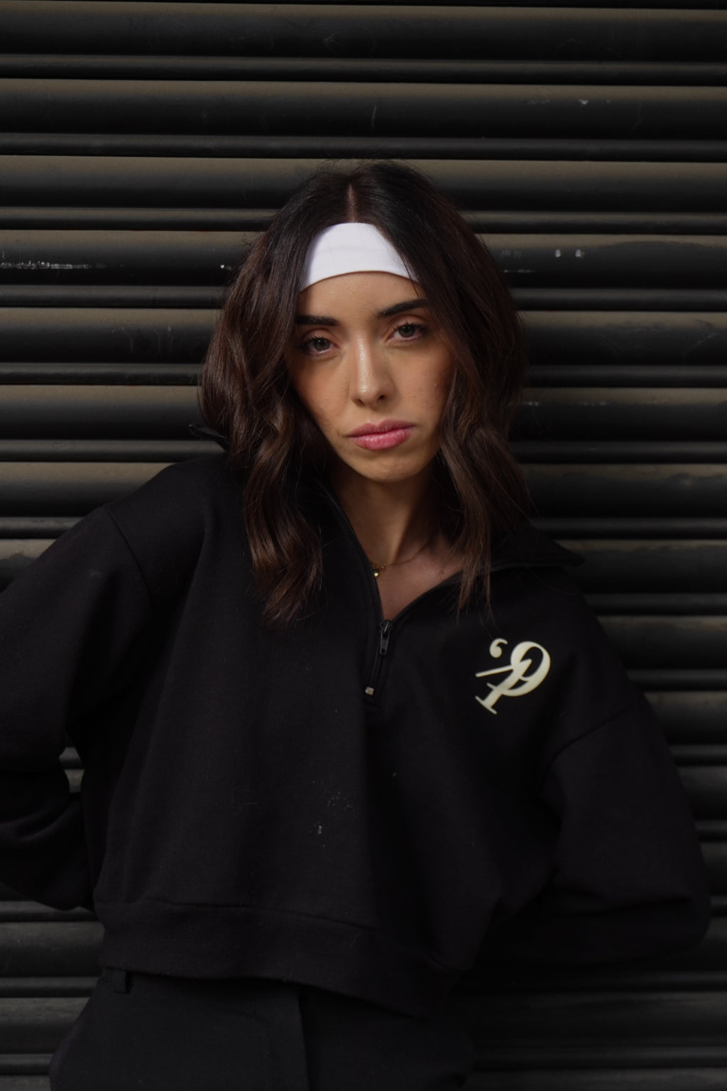 Sudadera Negra 01